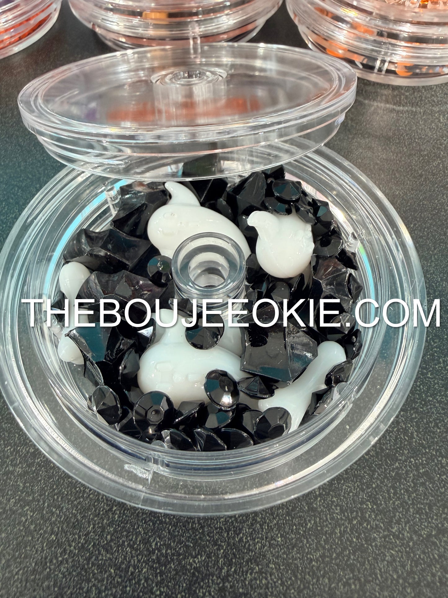 Pre-Filled Shaker Lid | 16oz & 24oz Acrylic Cold Cups